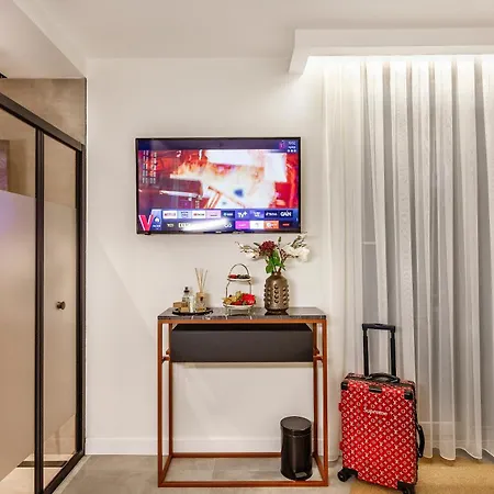 Отель Luff Living - Adult Only 12 *