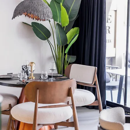 Отель Luff Living - Adult Only 12