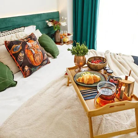 Hotel Luff Living & - Adult Only