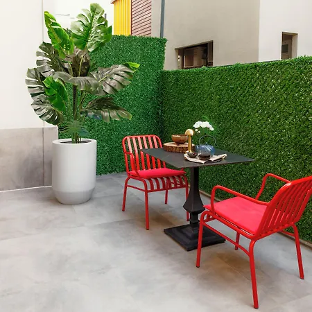 Hotel Luff Living & - Adult Only