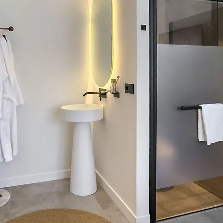 Luff Living & - Adult Only 3*