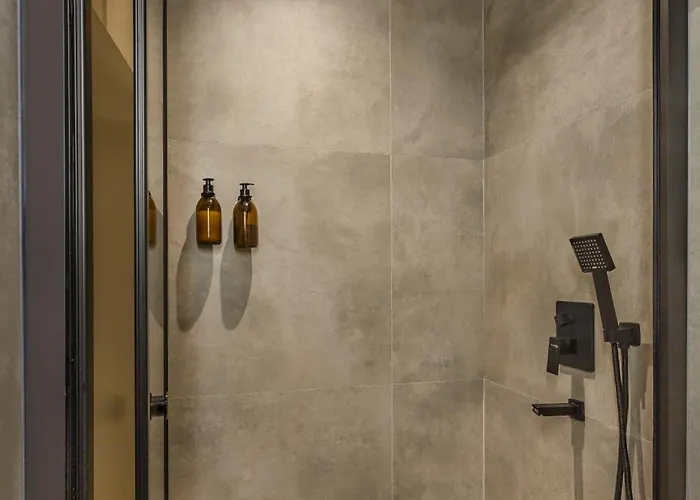 Luff Living - Adult Only 12 Hotel