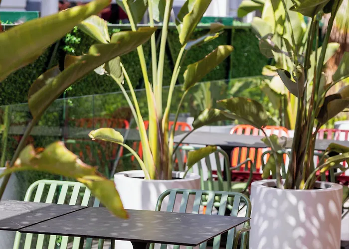 Luff Living - Adult Only 12 Hotel